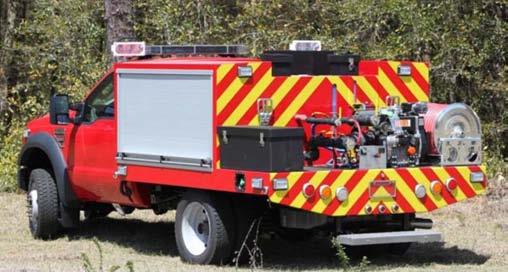Adquisición de tres carros motobomba para apoyar a las brigadas en el combate de incendios forestales.