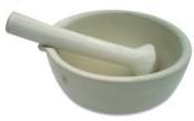 Mortero y pistilo: pueden estar elaborados de vidrio resistente o de porcelana.