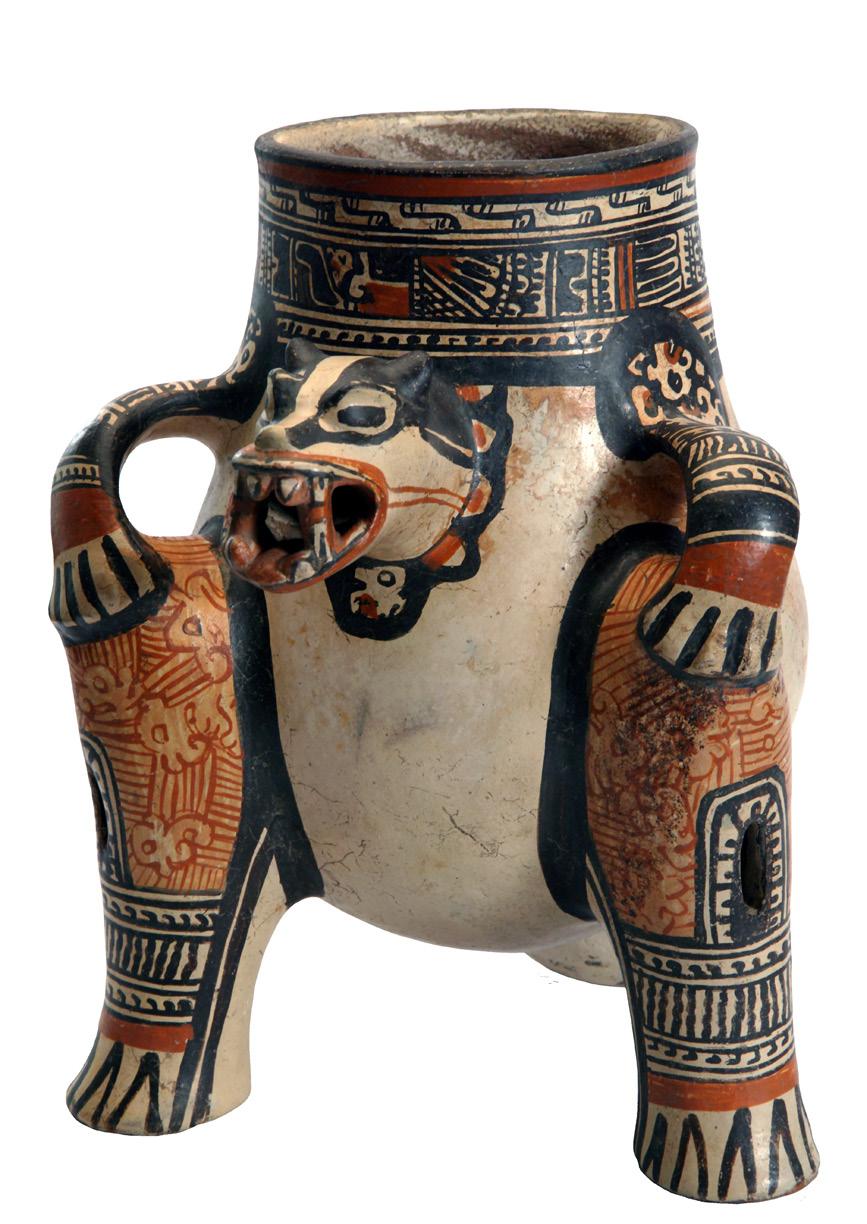 Vasija de cerámica con representación de felino.