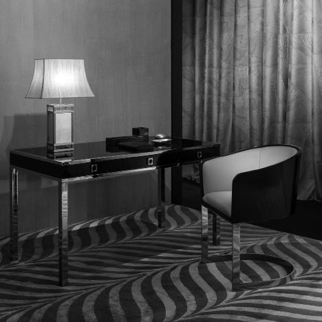 70 Con Armani/Casa, Giorgio Armani presenta su ideal para vivir, su sueño de un ambiente perfecto: un espacio íntimo y cómodo en el que uno se pueda relajar, descansar y en el que pueda disfrutar.