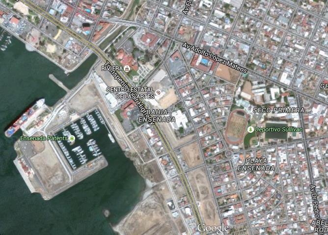 III.- TERRENO Y CONSTRUCCIONES USO ACTUAL: Predio urbano de forma regular en el cual se encuantra el centro Social, Civico y Cultural Riviera de Ensenada, en el cual se encuentran oficinas, salones