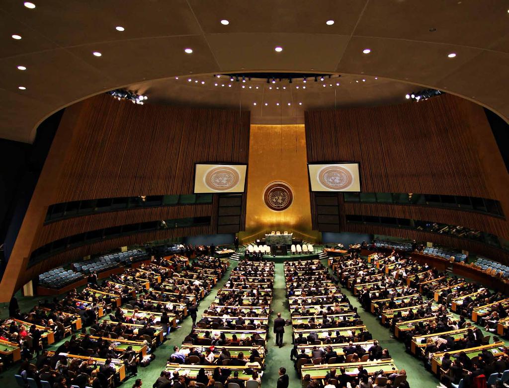 Ficha de características de la sede de las Naciones Unidas wikipedia Situación:.