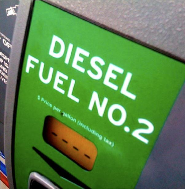 Gasóleos (combustibles diesel) Es un producto refinado del petróleo, resultado de una mezcla de distintos componentes obtenidos en diferentes procesos de refinación, fundamentalmente por parafinas y