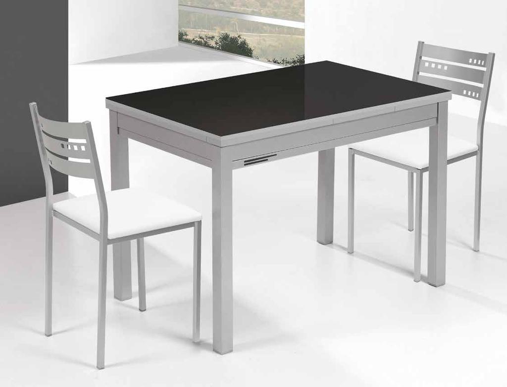 Acabado mesa: Armazón: aluminio.