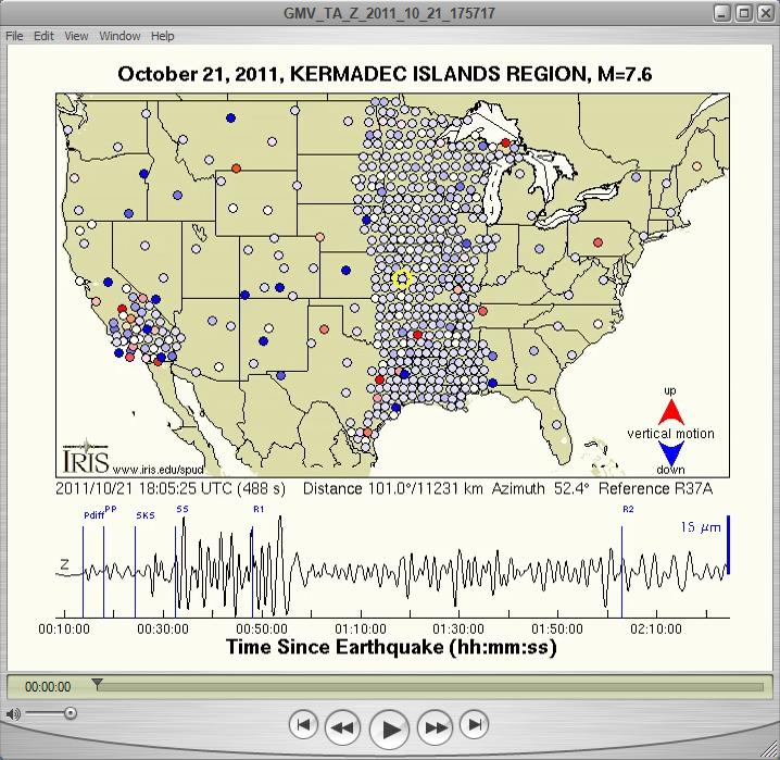 La película muestra las ondas sísmicas cruzando los EEUU registrados por la USArray.