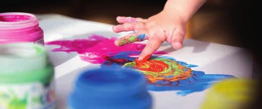 SENTIR Y DESCUBRIR Pintura para dedos Mucki Colores luminosos Buena cobertura Textura cremosa También se puede aplicar con brocha, esponja o espátula Ideal para papel, cartón, lienzo, cristal,