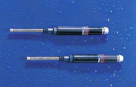 Para este proceso, se utilizan electrodos dobles o triples. Consisten en un colector de ProMinent fabrica electrodos para medirla con o sin compensación de temperatura integrada (Pt 100/1000). Vd.