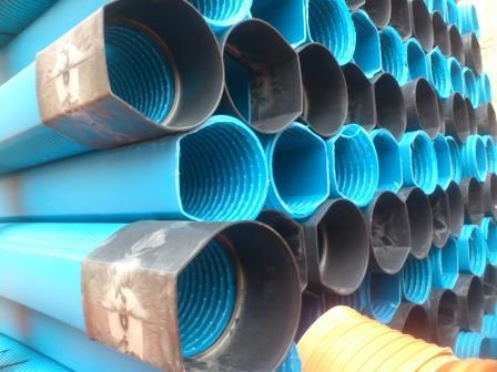 TUBERÍA PVC DRENAJE MONOCAPA ABOVEDADO Especialmente concebido para la construcción de carreteras y el drenaje de los cimientos de los edificios.