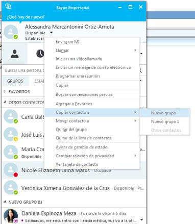 Primeros Pasos en Skype INACAP Crear grupos y agrupar contactos Existen dos maneras de