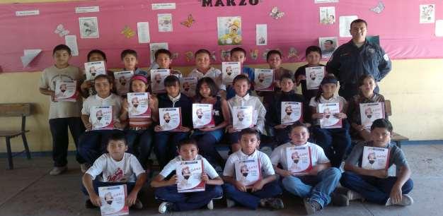 PROGRAMA D.A.R.E. En Autlán de Navarro, el programa D.A.R.E. es dirigido a niños en 5º o 6º grado de primaria.
