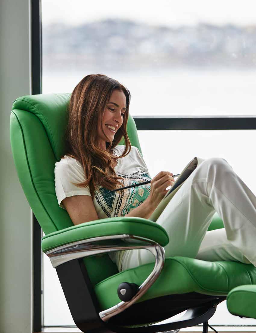 L con taburete sillón relax TV cuero verde cómodo Ekornes Stressless Reno 