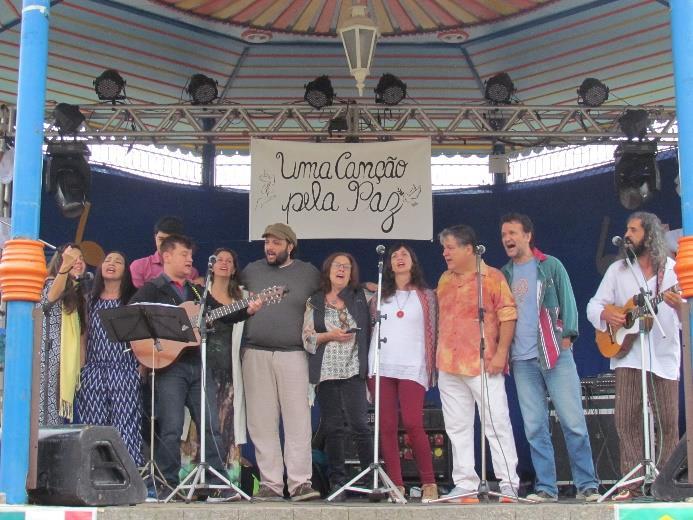 A las 9 de la mañana del domingo, 14 de mayo de 2017, se celebró la Ceremonia de Otorgamiento del Premio Facundo Cabral a Gilberto Gil, donde todos los músicos del festival cantaron canciones de esos