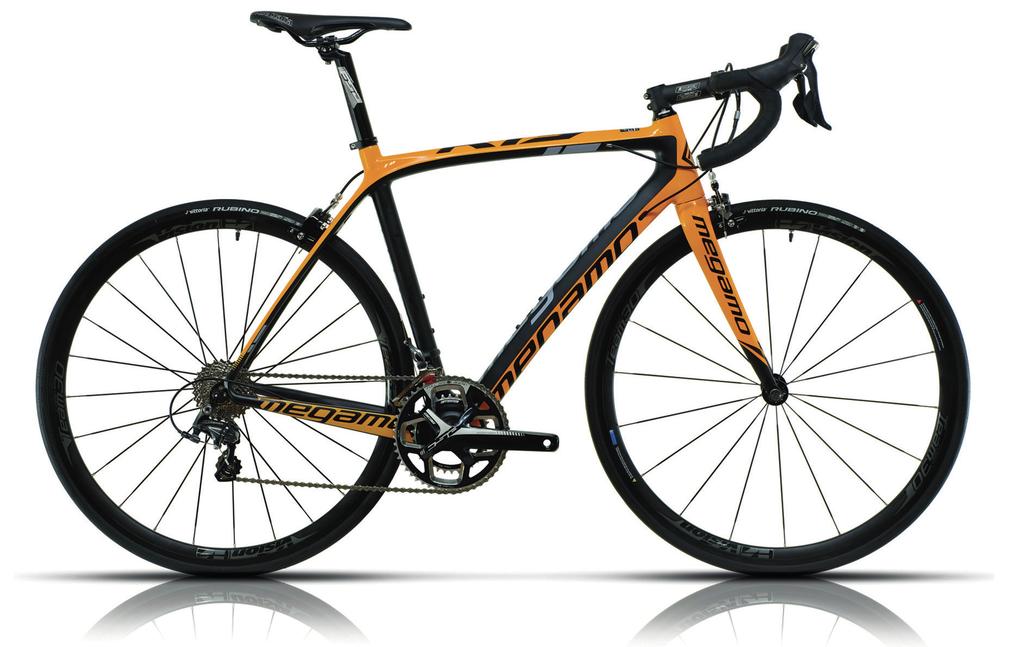 r15 ultegra orange description / DESCRIPCIÓN Pure subtle! The new R15 has been designed to reach the best efficiency.