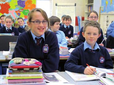 Durante el periodo académico, nuestros alumnos conviven con familias irlandesas y asisten a colegios irlandeses, junto a estudiantes irlandeses y siguiendo su ritmo
