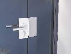 The main purpose of this product is to allow the installation of glass doors with latch