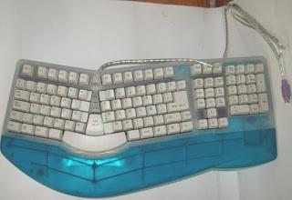 teclado braile Además cada idioma tiene su propio teclado