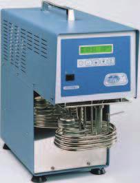 Serpentín de refrigeración para poder regular a temperaturas ambientales por medio de conexión al agua de la red. Conexión para sonda de temperatura externa Pt 100. (Ver pág. 134).