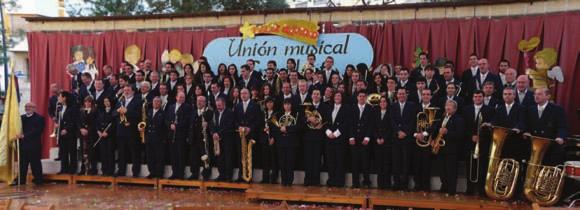 Sociedad Unión Musical de Crevillent Desde el año 1862 tenemos constancia de la existencia de un espíritu musical en el pueblo de Crevillent, encarnado en la banda conocida como la Banda de Música de