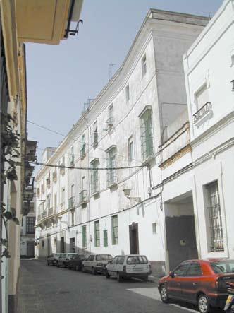 70 recuperando, en definitiva, su importante arquitectura, única representante en El Puerto de toda una cultura arquitectónica.