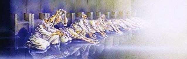 La adoración al Creador Apocalipsis 4.8-11 Los ancianos se unen a esta alabanza y arrojan sus coronas ante el trono.