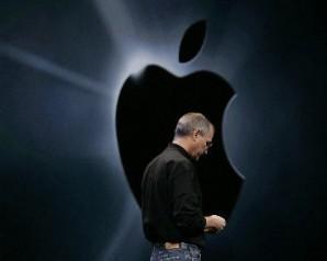 Renuncia Steve Jobs a Apple En su carta de renuncia a Apple, Steve afirma que Los días más brillantes e innovadores de Apple aún están por