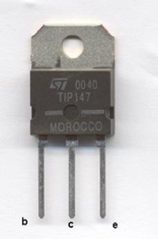 Símbolos de diodos TRANSISTORES Es un componente electrónico activo, formado por material semiconductor.