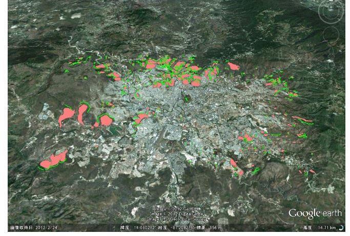 datos, encontrándose un total de 450 sitios de deslizamientos en la zona de Tegucigalpa.