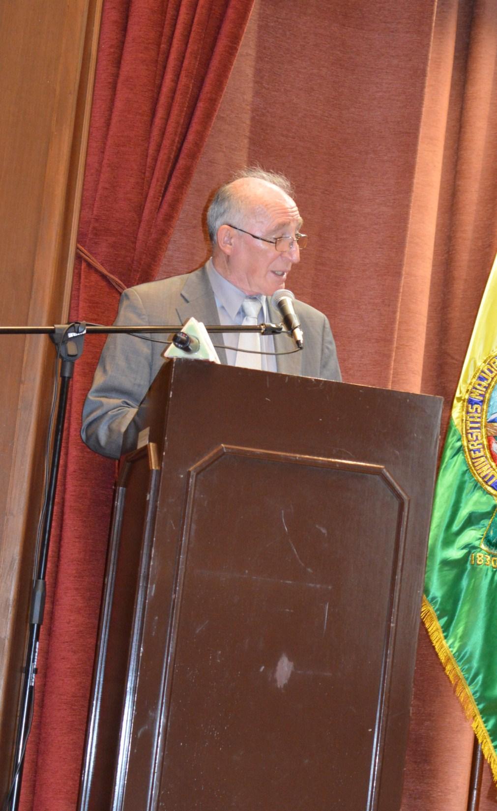 Universidad Mayor de San Andrés con el objetivo de ejecutar el Programa de Adaptación al
