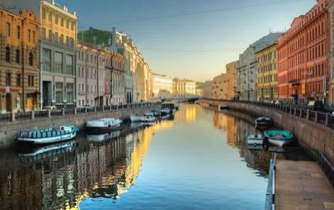 San Petersburgo comienza de la fortaleza de San Pedro y San Pablo.