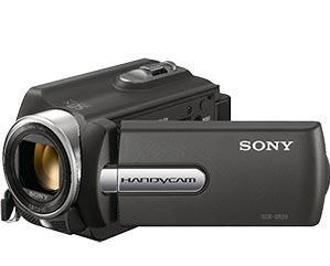 Handycam Camcorder DCR-SR20 Resolución de imagen fija: VGA Disco Duro de 80 GB Lente Sony Zoom óptico 50X Zoom digital 1800X Resolución de video 720 x 480 Pantalla Ancha LCD 2.