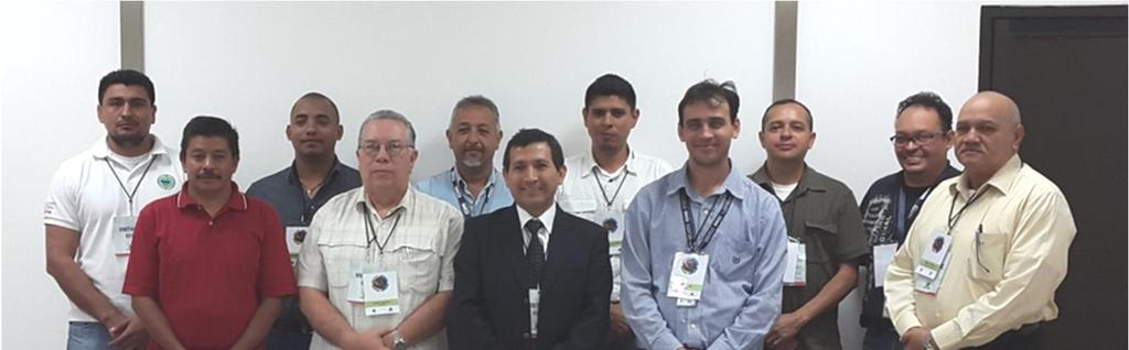 Imagen N 1 Foto del Secretario del IPGH y el Grupo de trabajo del Modelo Geoidal Para México,