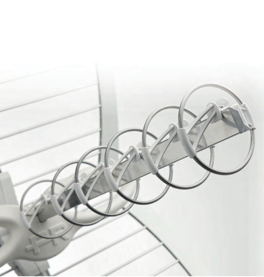 Catálogo SMATV Antenas La experiencia y la preparación tecnológica acumuladas durante años de historia convierten a Fracarro en protagonista indiscutible en el diseño y la fabricación de antenas,