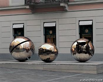 Tres esferas por A.