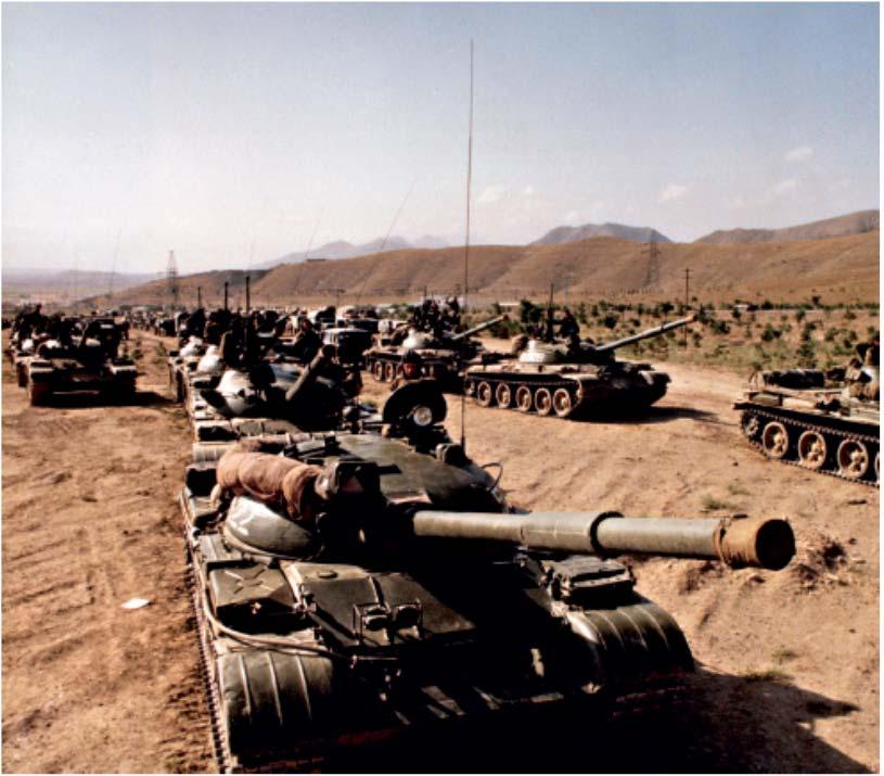 4.- El rebrote y el final de la Guerra Fría (1976-1985) 1979: un año clave La guerra de Afganistán (1979-1989) La URSS invade Afganistán para