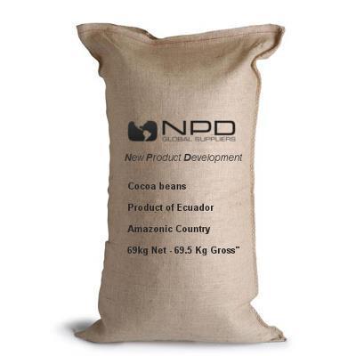 Los granos de café usualmente se empacan en sacos de fibras naturales de arpillera o yute, que permiten la libre circulación del aire.