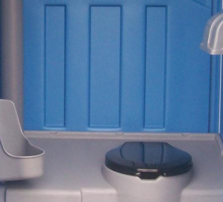 dispensador de papel higiénico, lavamanos, urinario.