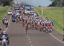 Recordar que en su trayecto se puede encontrar con el desarrollo de la competencia ciclista Vuelta Ciclista del Uruguay para ello, si viaja en el mismo sentido, aguarde la orden de adelantarse, que