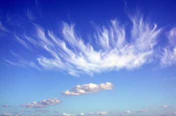 ELEMENTOS CLIMÁTICOS: Nubosidad Es el estado de la atmósfera en el que el cielo aparece