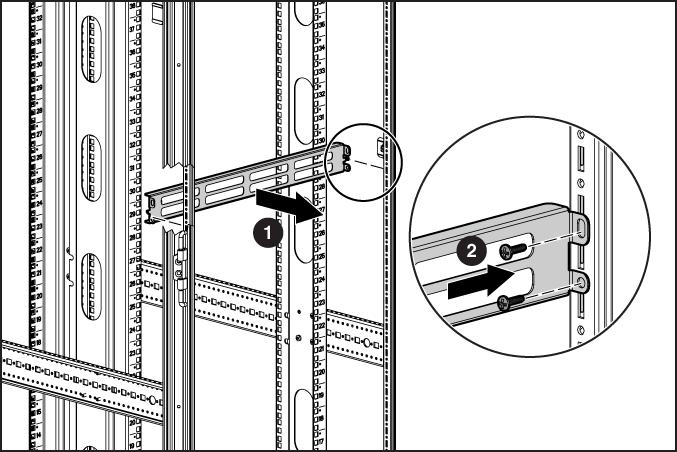 NOTA: Los orificios del tornillo para el soporte cruzado se encuentran en la parte lateral de la columna de tornillos del bastidor posterior, en dirección a la parte interior del bastidor. 2.