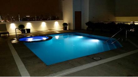 Hotel Costa Del Sol Equipamiento piscina Jacuzzi Piscina = 28.00 m 2 Jacuzzi = 3.20 m 2 2015 HYDREX INGENIEROS S.A.C. 9 - Asesoría técnica para el diseño y equipamiento de la piscina.