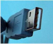 Universal Serial Bus (USB) Cable: Protegido: Datos: 28 AWG trenzado Alimentación (Power): 28 AWG - 20 AWG no trenzado (En el cable joystick) No protegido: Datos: 28 AWG no protegido Alimentación: 28