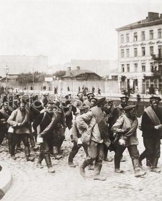 Rusia se retira de la Segunda Guerra 3 de marzo 1918 Tratado de Brest-Litovsk Tratado entre Rusia y