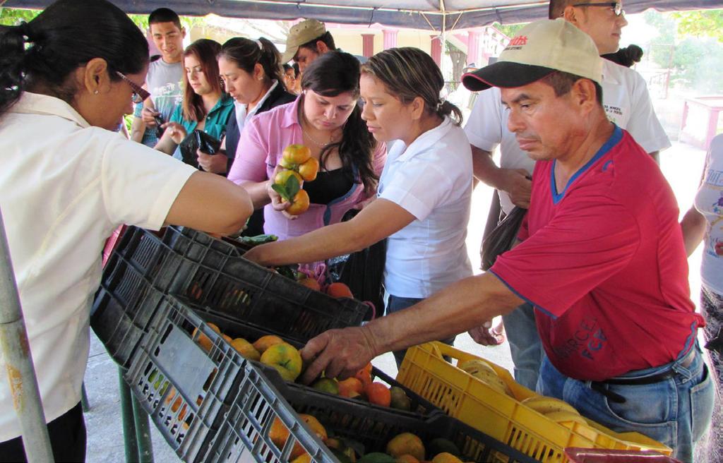 Durante el desarrollo del evento el titular del Ministerio de Agricultura y Ganadería, se comprometió a brindar una atención de calidad a los usuarios y a toda la población productora de Metapán.