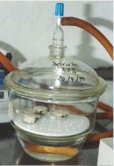 libre Solución acuosa (salina/ácida) Células de V cte Vlibre