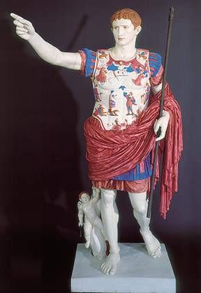 derrota romana Febo (Apolo) sobre grifo Rasgos griegos: canon ( de Policleto), contrapposto, cabeza levemente girada, etc.