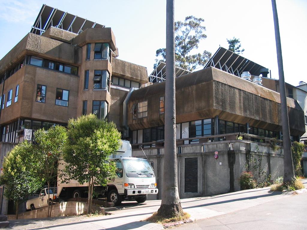 Berkeley Student Cooperative - California 17 casas, 3