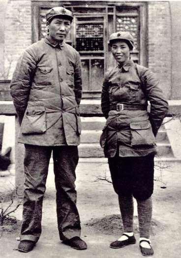 Chiang Kaishek realizó cinco campañas de exterminación contra las