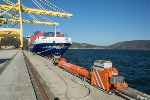 inicio de las obras del nuevo Muelle de Raos 9 de la Autoridad Portuaria de Santander, que le permitirá ampliar las instalaciones y aumentar la competitividad, tras el crecimiento progresivo del