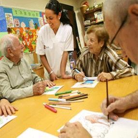 MODELOS DE CUIDADOS DE LARGA DURACIÓN: PERSPECTIVA INTERNACIONAL Curso Cuidados de larga duración para adultos mayores dependientes