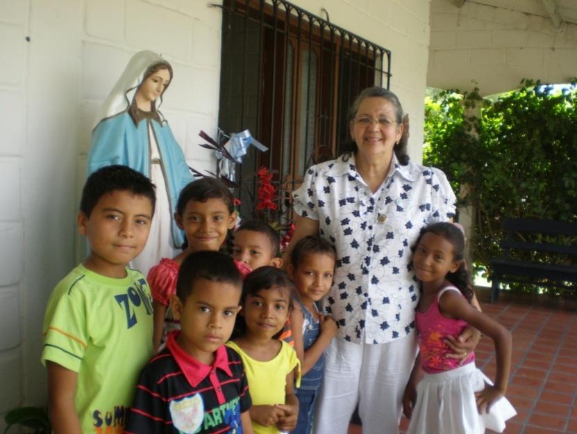 La coordinación nacional ha viajado, los días 5 al 7 de octubre, a la Fundación María Reina que funciona en Corozal-Morroa, en el departamento de Sucre, Colombia, con el fin de